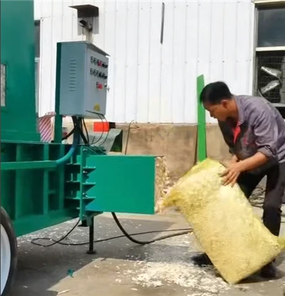 Rehupaalaimella, Valkosipulin kuoret, Maissin ytimet, Puulastut, Puulastut, Riisipillit, Riisinkuoret, Puuvillan varret, Lehdet, Rehut, Puuvillansiementen kuoret, Pähkinänkuoret, Lehdet